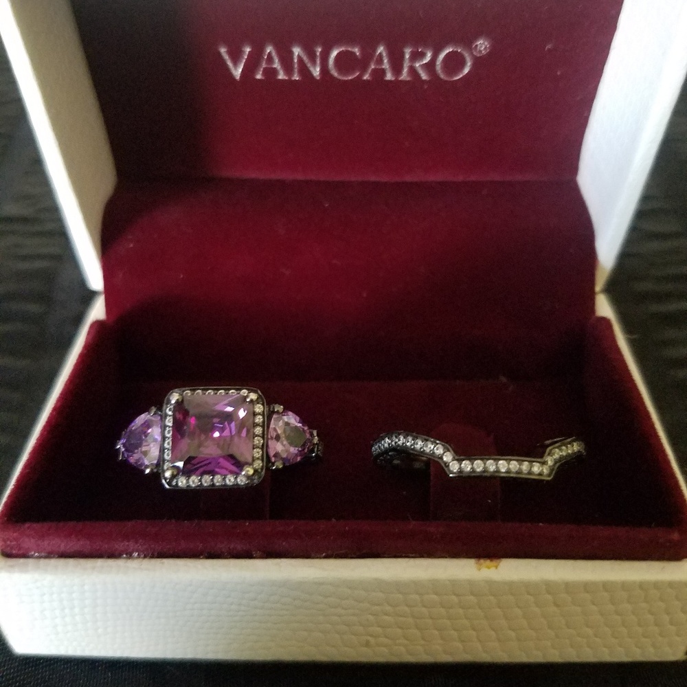 Vancaro Amethyst & Black Gold Bridal Set
